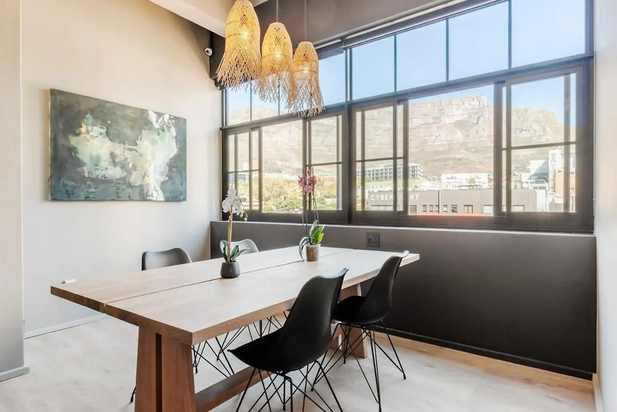 Luxurious Designer Gem Located At The Harri Apartment Cape Town