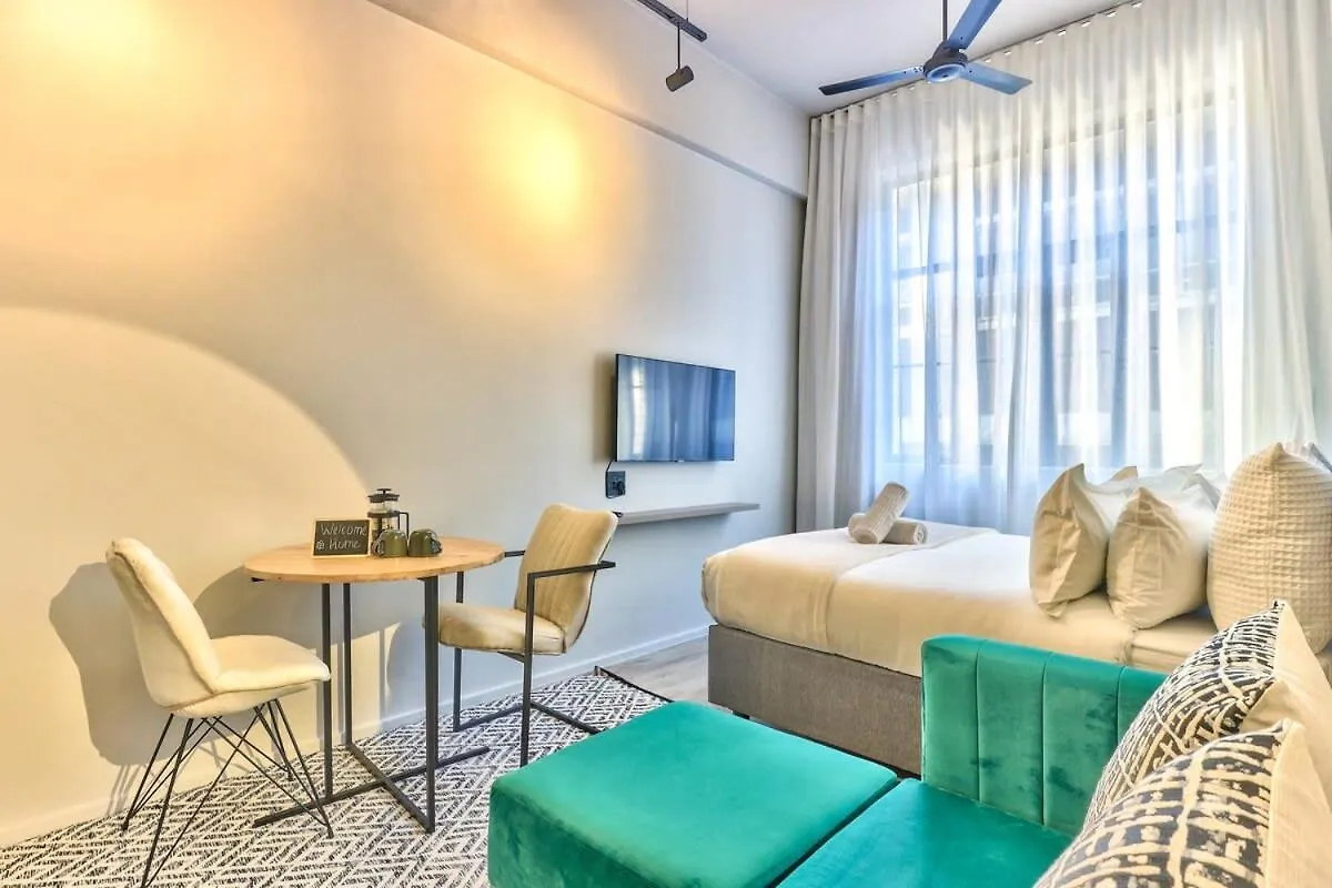 Luxurious Designer Gem Located At The Harri Apartment Cape Town